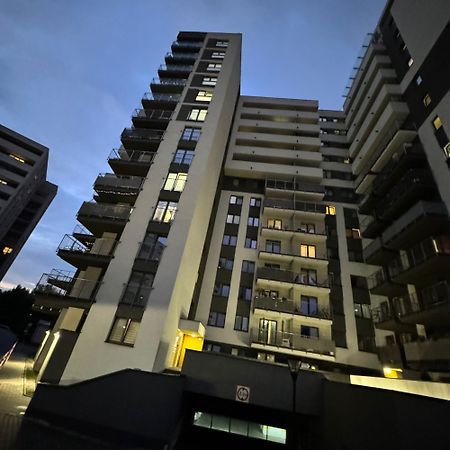 Sky Tower Self Check In 1 Bedroom Apartment Rzeszow Dış mekan fotoğraf