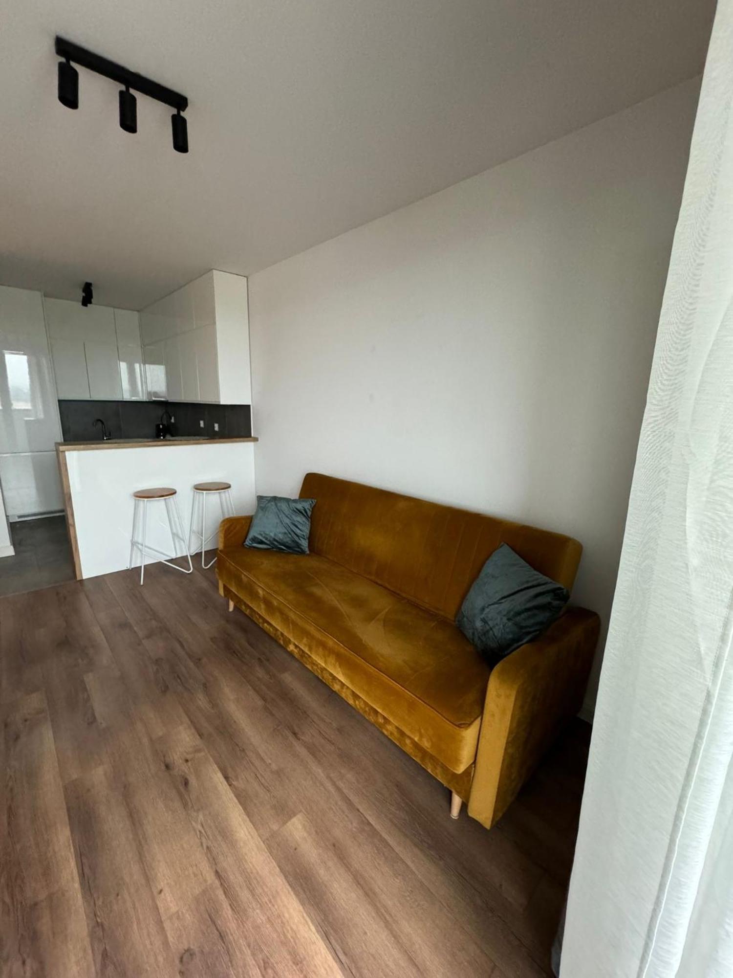 Sky Tower Self Check In 1 Bedroom Apartment Rzeszow Dış mekan fotoğraf